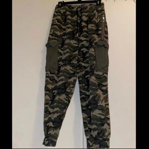 Camo pants